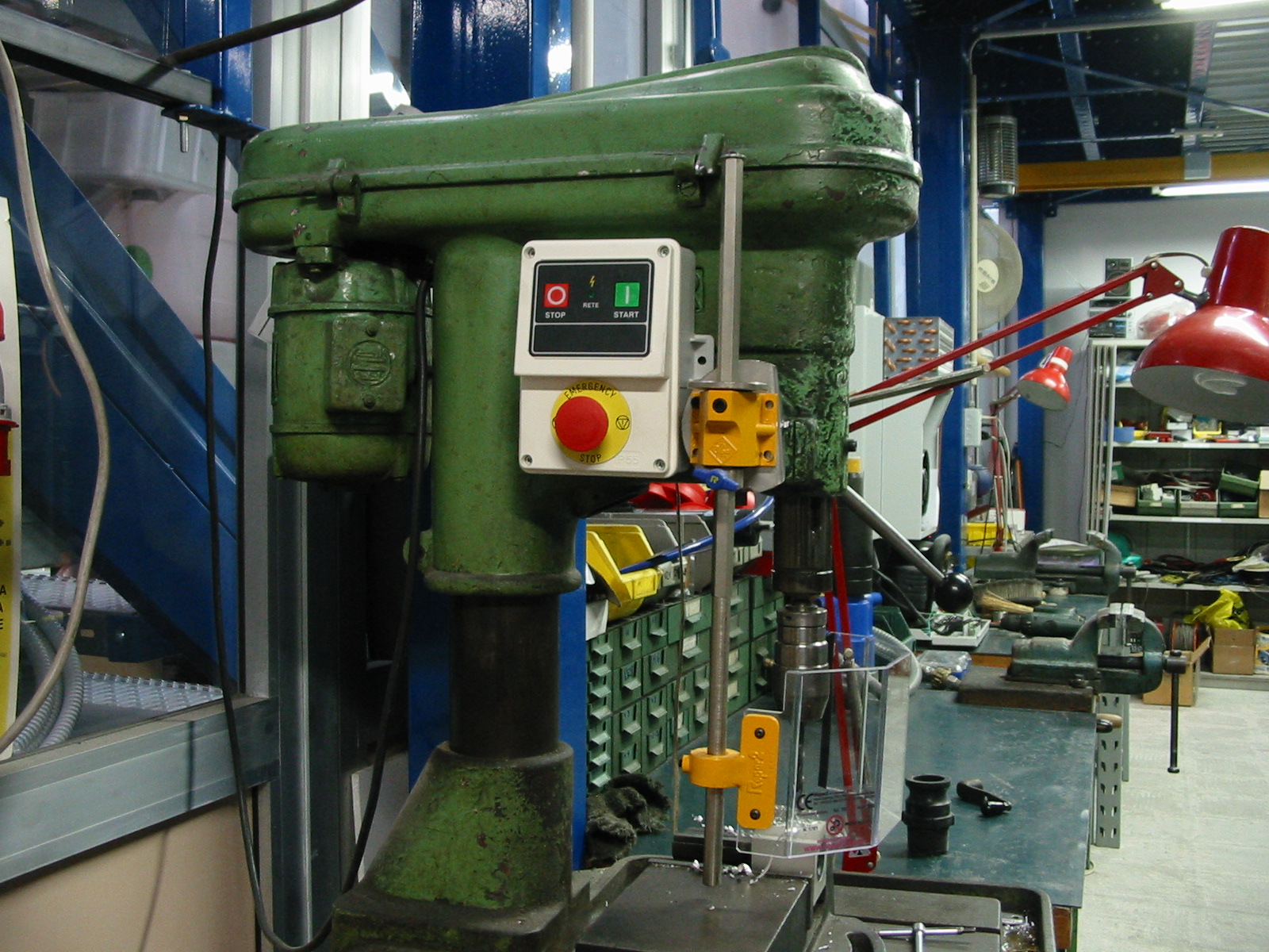 APPARECCHIATURE ELETTRICHE PER L'ADEGUAMENTO DI MACCHINE UTENSILI
